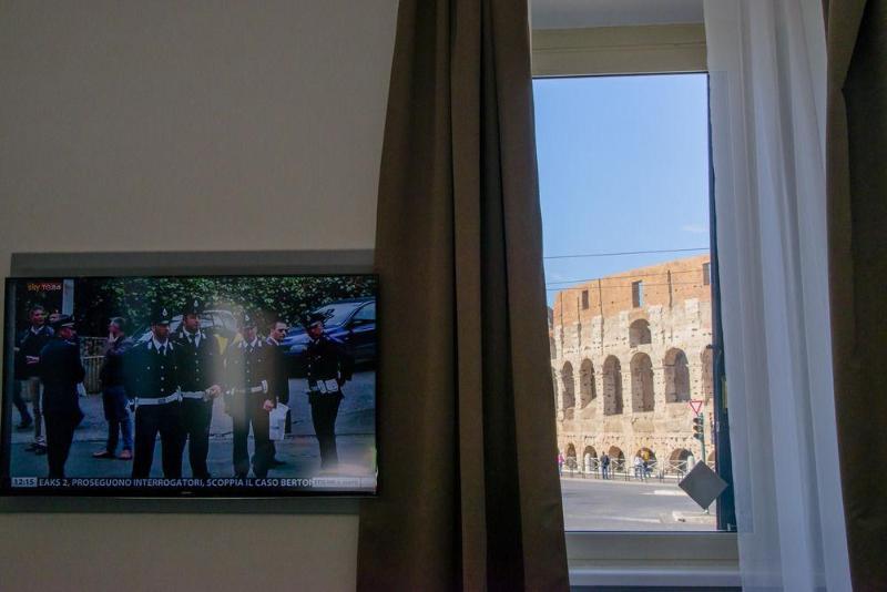 Ht N°9 Colosseo Roma Ngoại thất bức ảnh